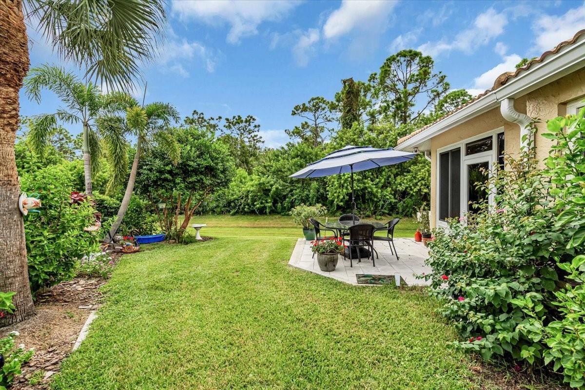 235 AUBURN WOODS CIR