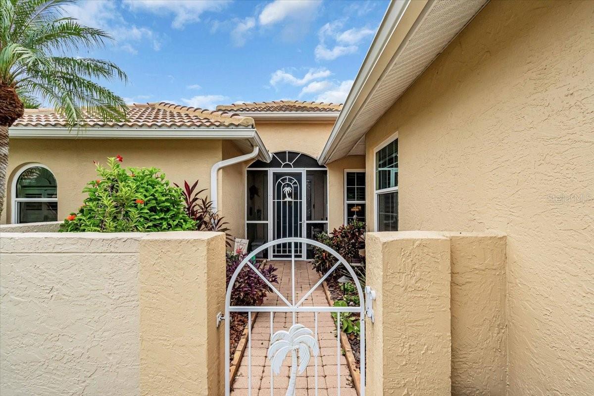 235 AUBURN WOODS CIR