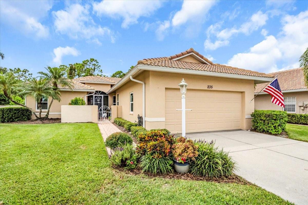 235 AUBURN WOODS CIR