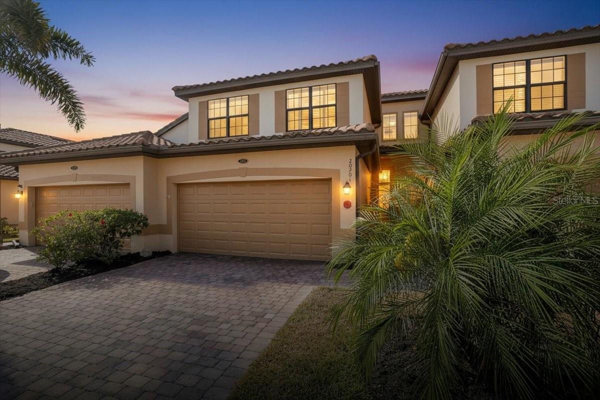 20201 RAGAZZA CIR #201