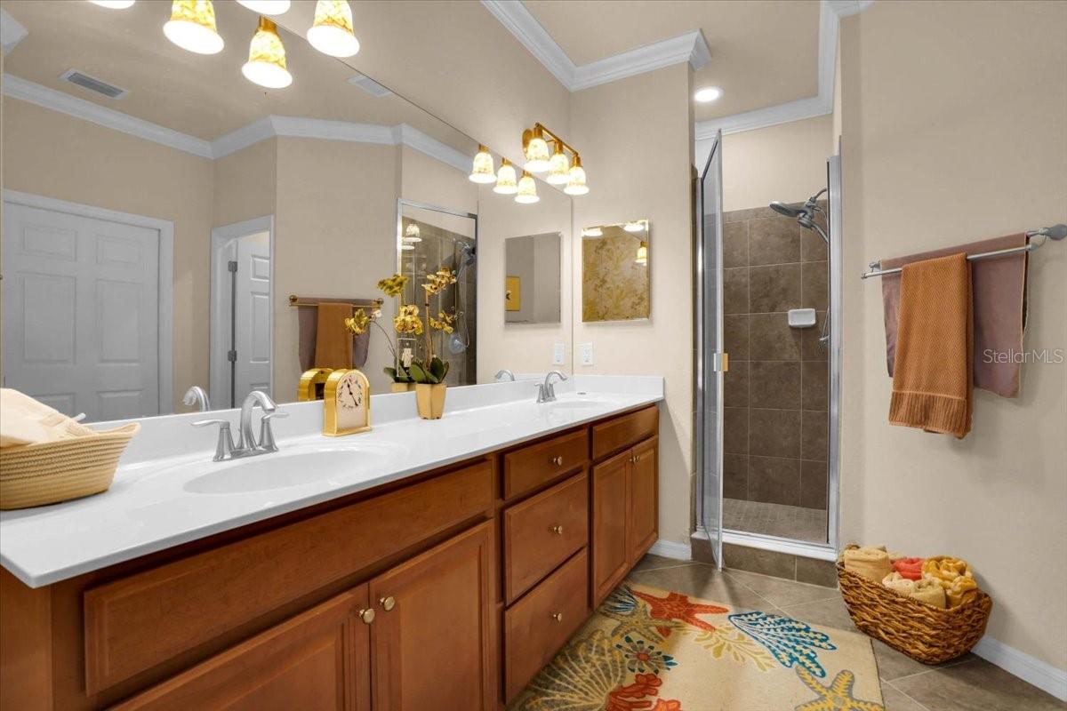 20201 RAGAZZA CIR #201