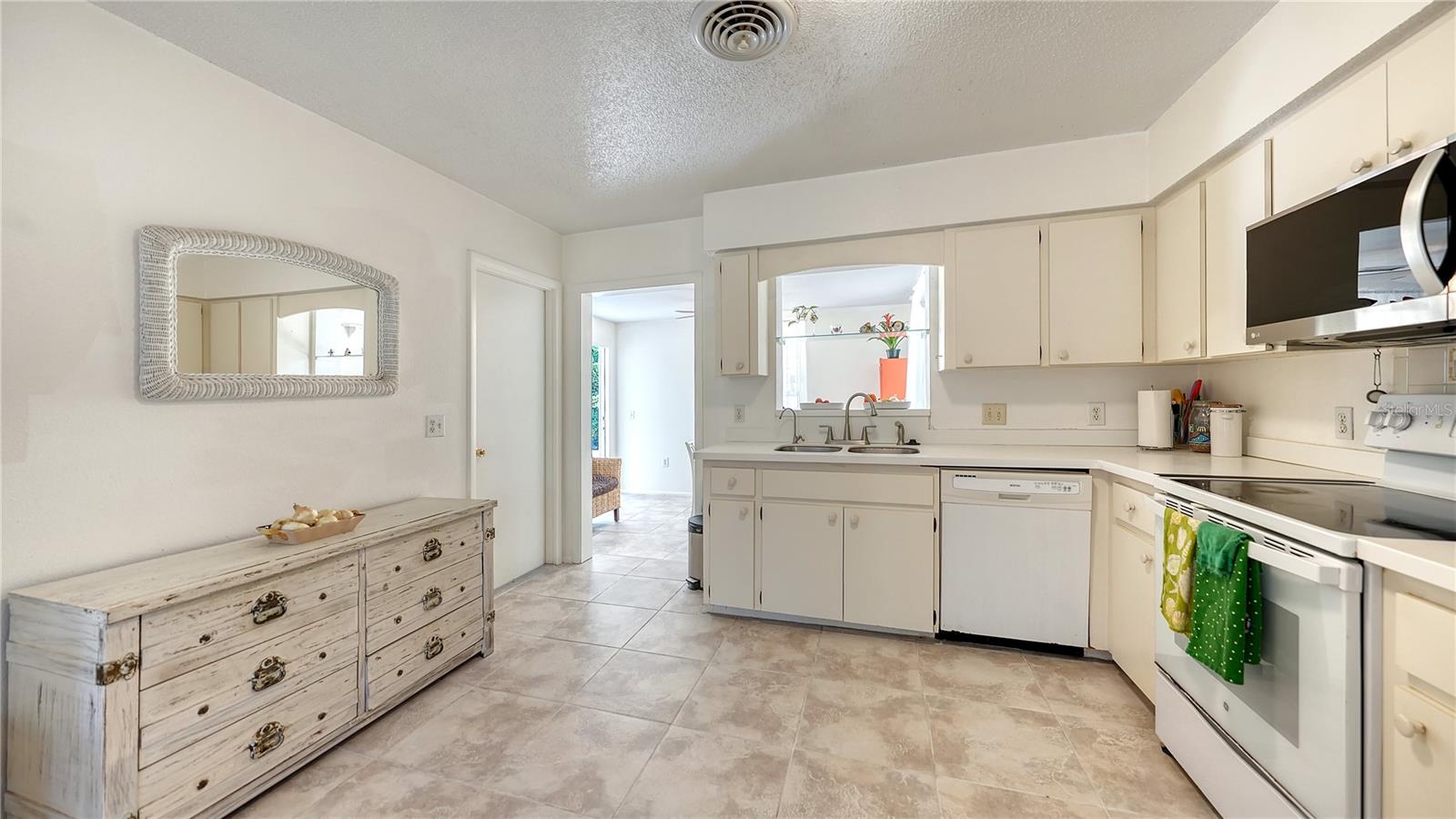 256 EIDER RD