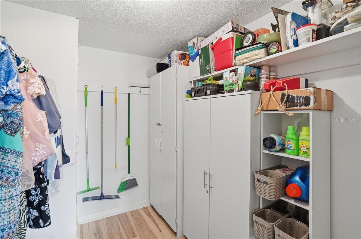 755 VILLAGE CIR #203