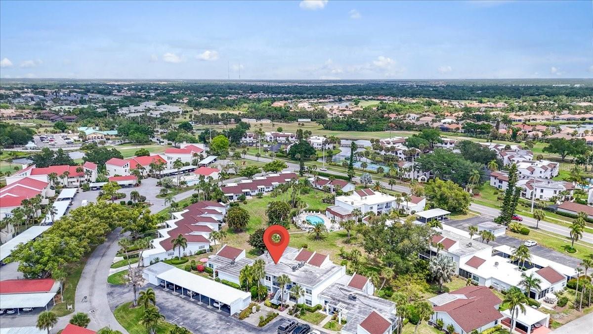 755 VILLAGE CIR #203