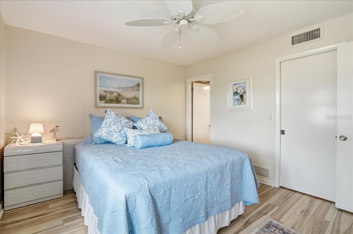 755 VILLAGE CIR #203