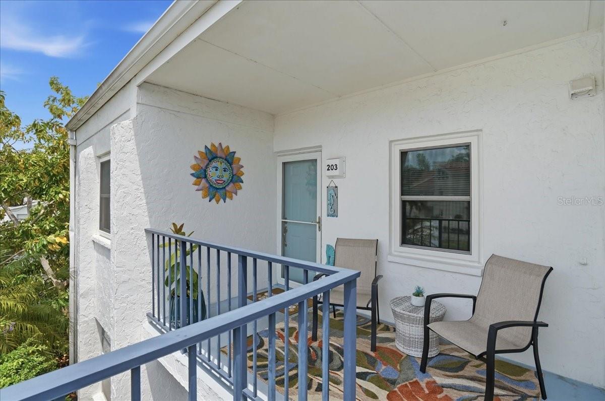 755 VILLAGE CIR #203