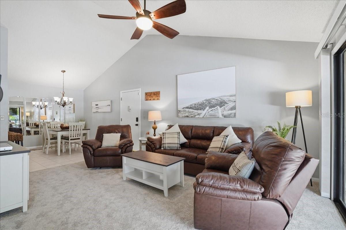 646 BIRD BAY DR E #205