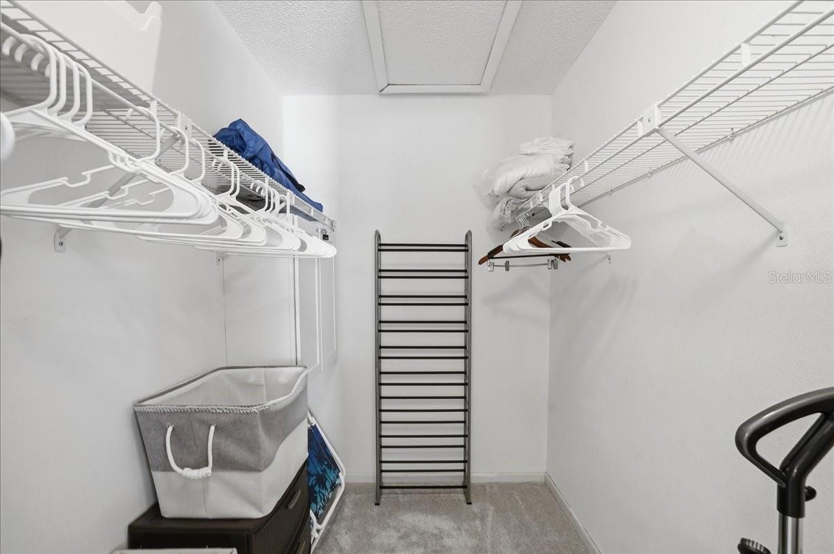 646 BIRD BAY DR E #205