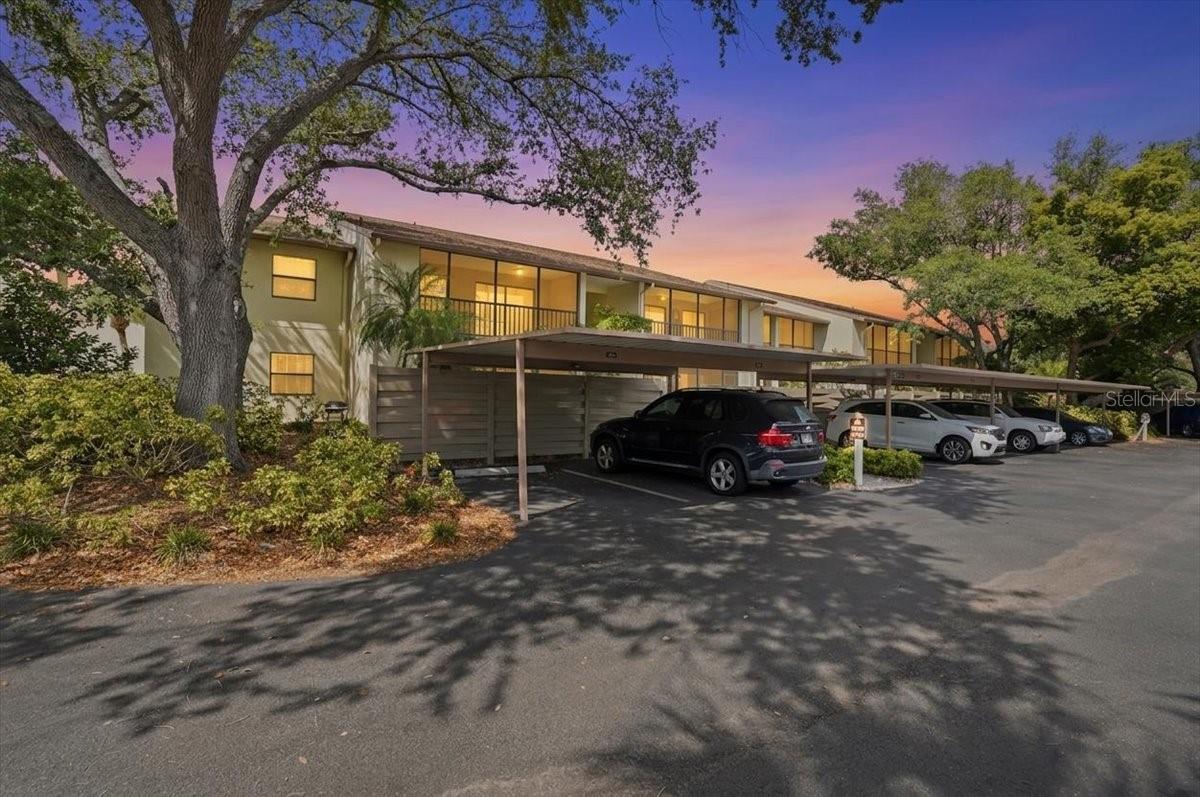 646 BIRD BAY DR E #205