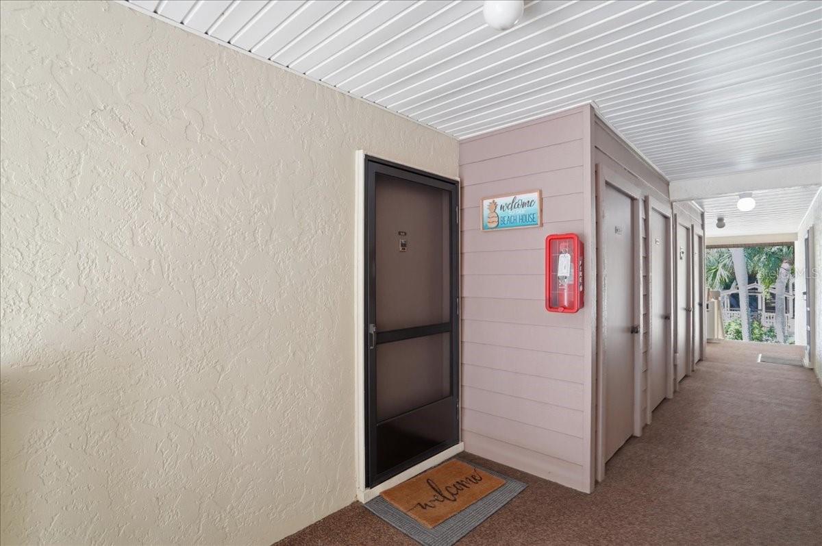 646 BIRD BAY DR E #205