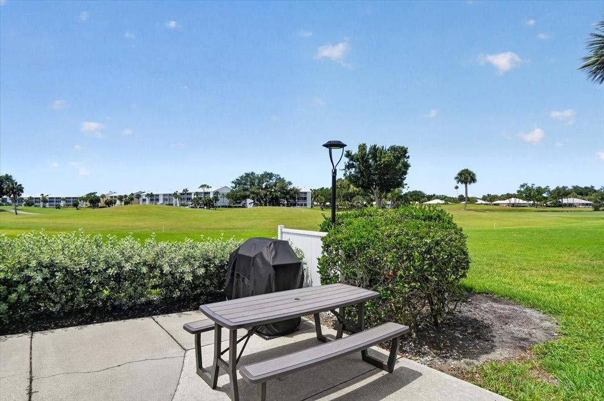 1040 WEXFORD BLVD #1040