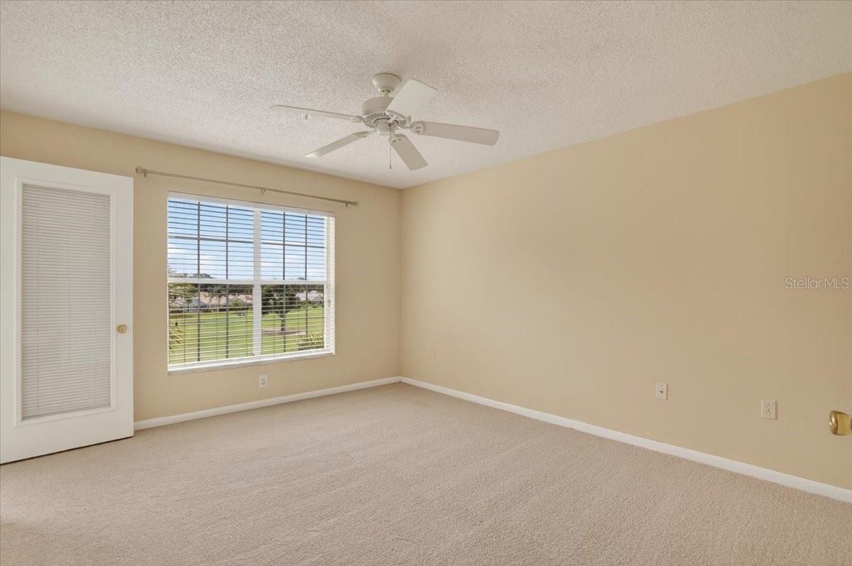 1040 WEXFORD BLVD #1040