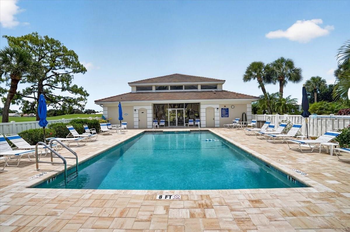 1040 WEXFORD BLVD #1040