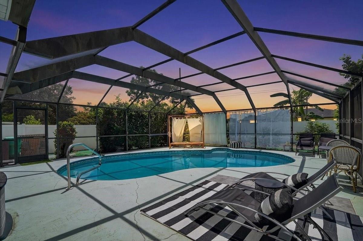 885 FAIRFAX TER NW