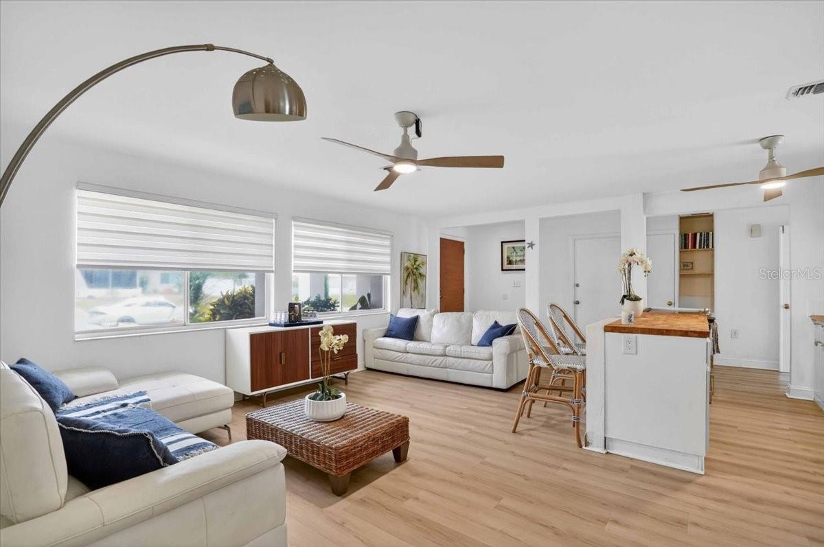 885 FAIRFAX TER NW