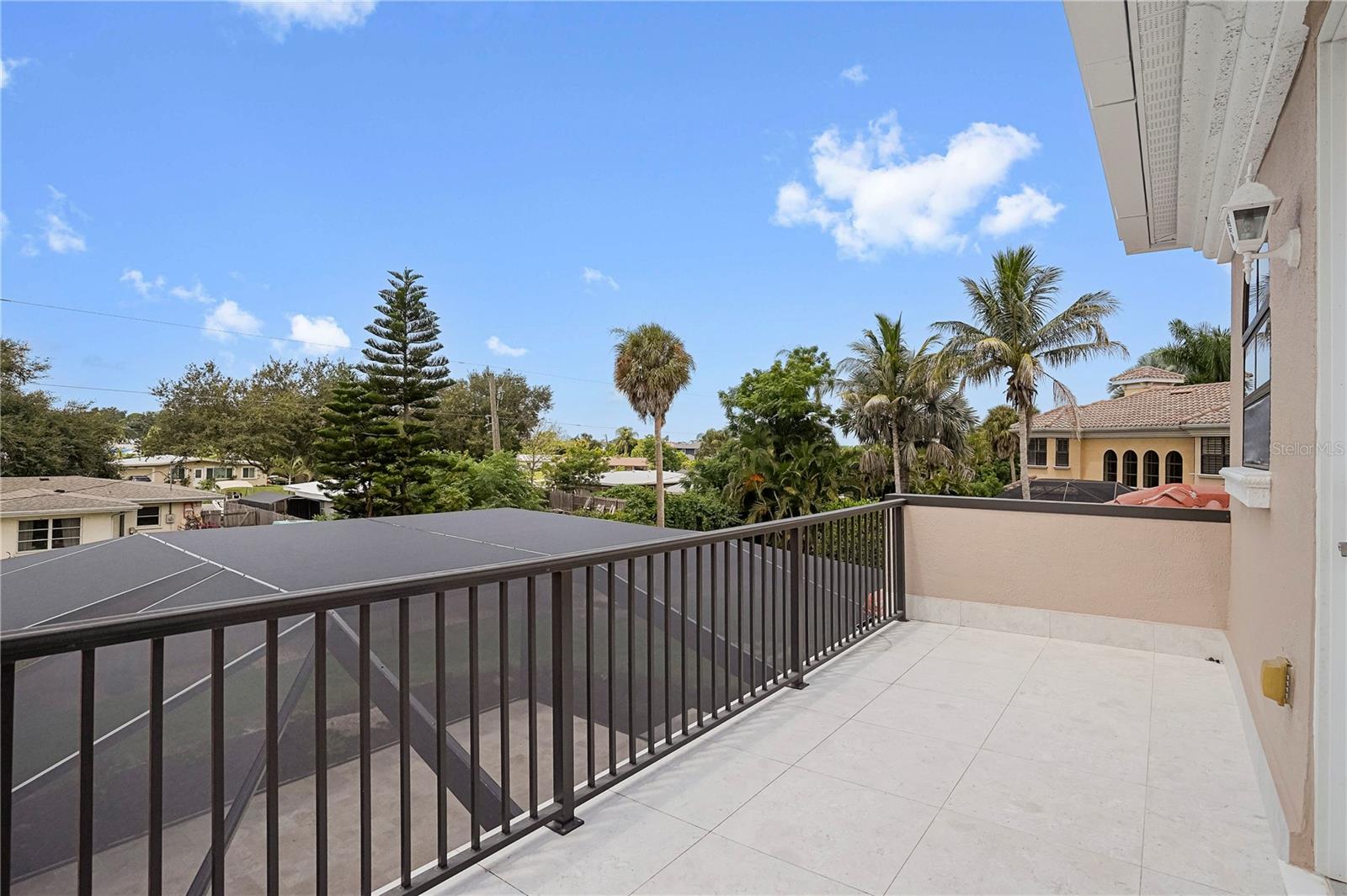 1650 ASSISI DR #16