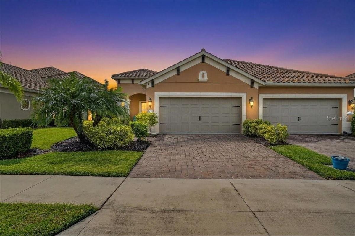 11699 OKALOOSA DR