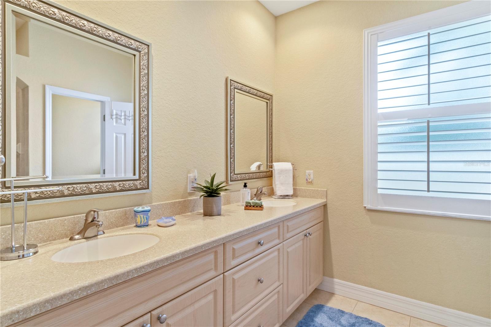 6709 GRAND CYPRESS BLVD