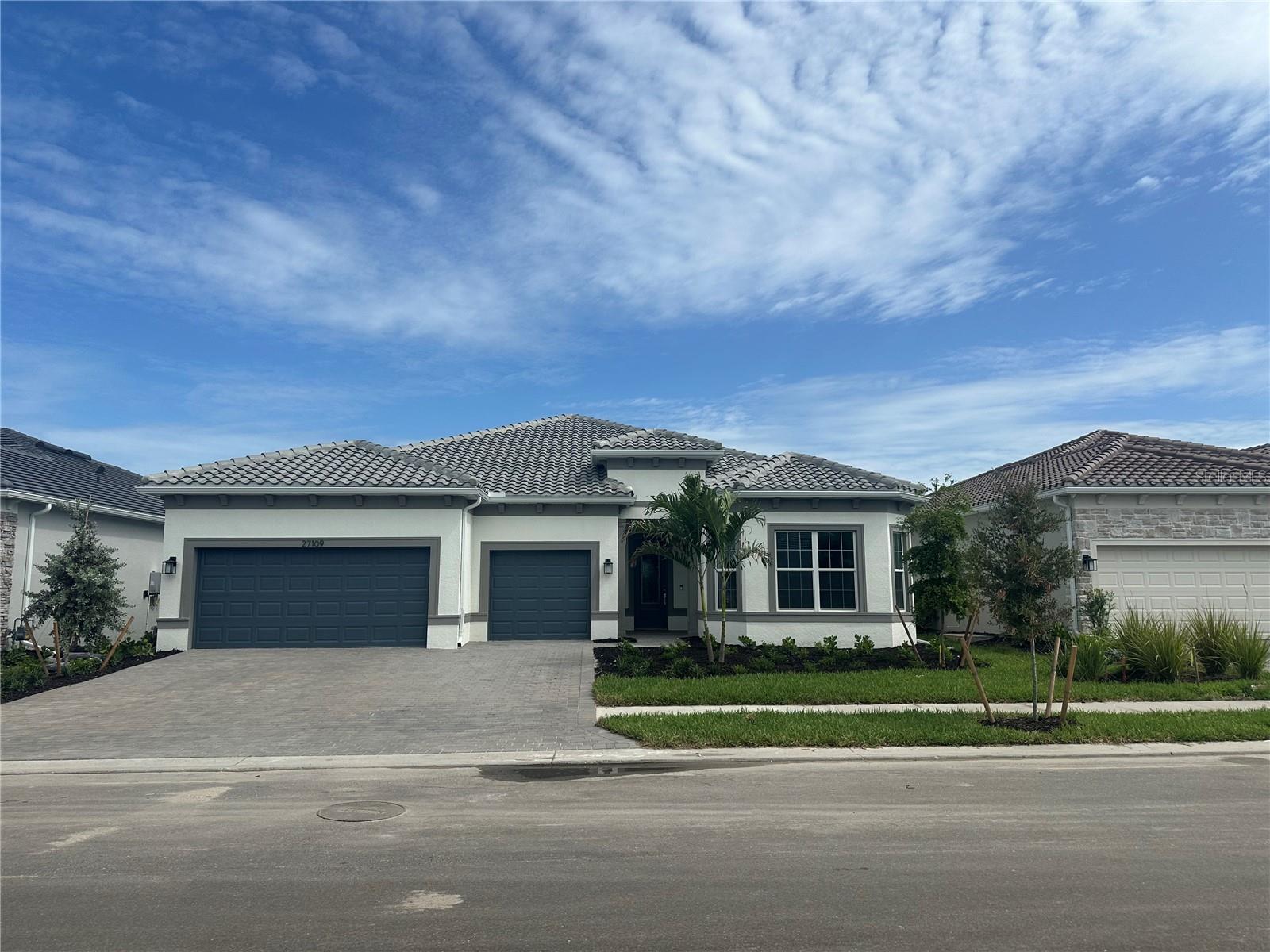 27109 PARADISE SHORES DR