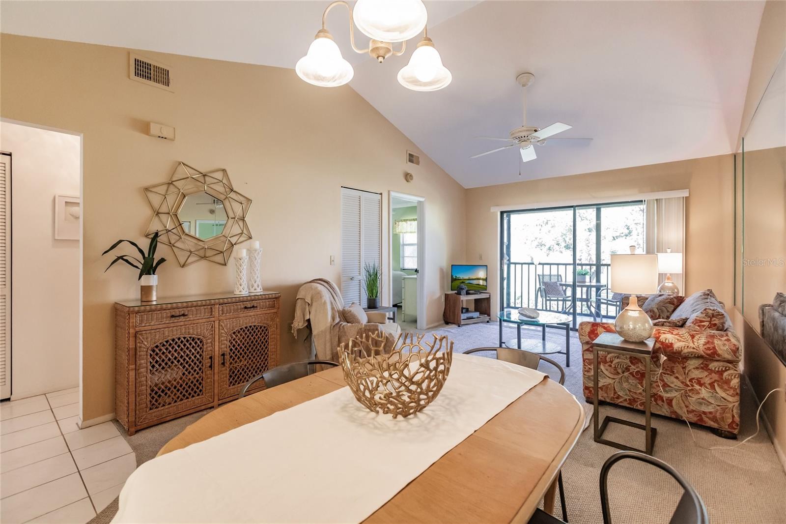 933 CAPRI ISLES BLVD #38