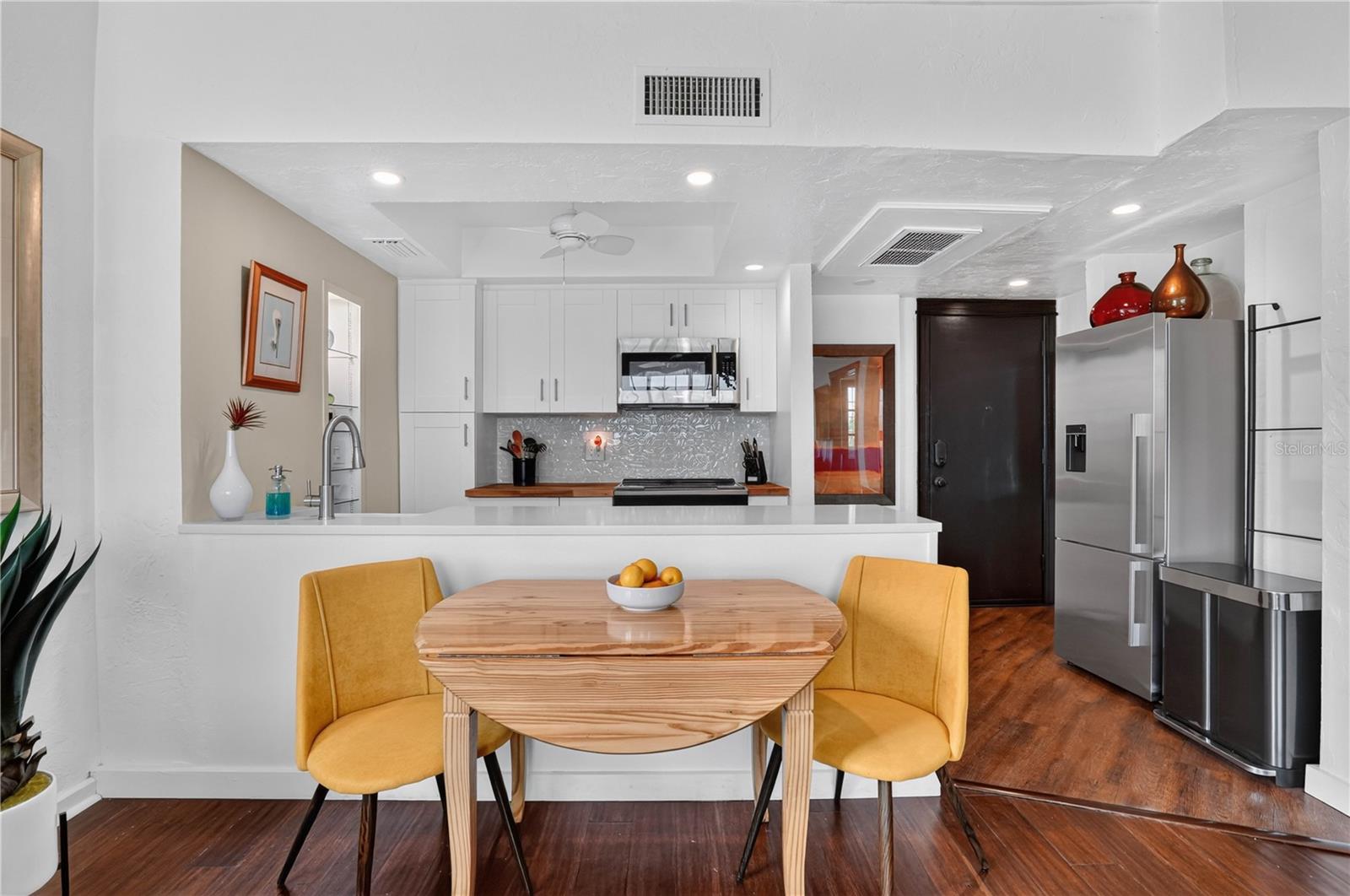 238 TAMPA AVE W #221