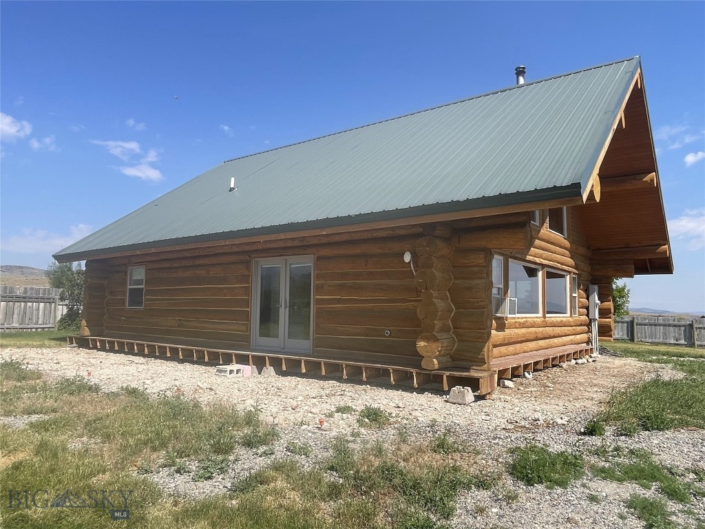 118 Hayfield Loop Trail