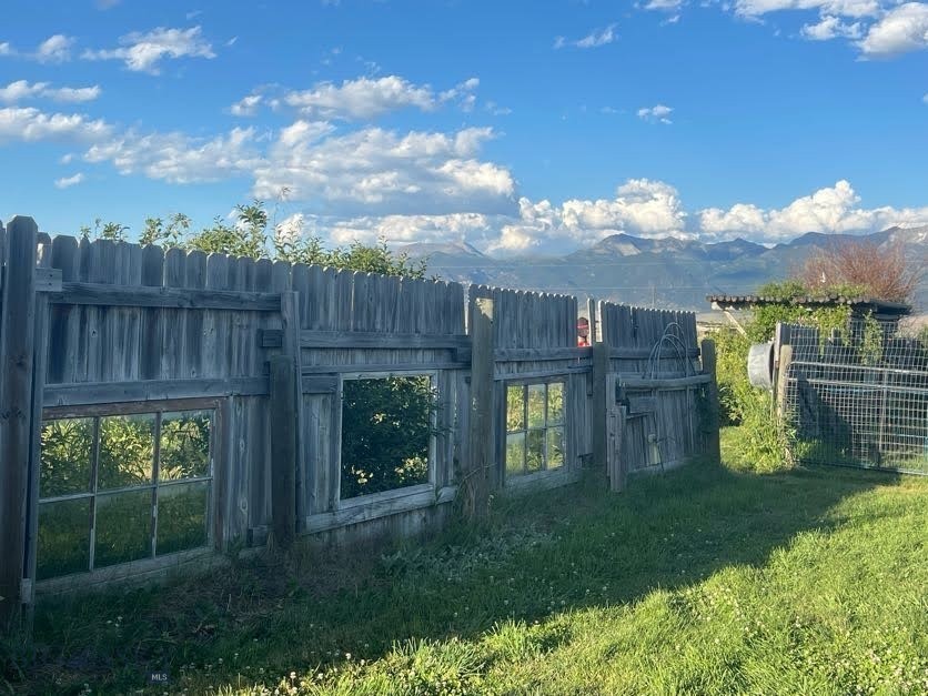 118 Hayfield Loop Trail