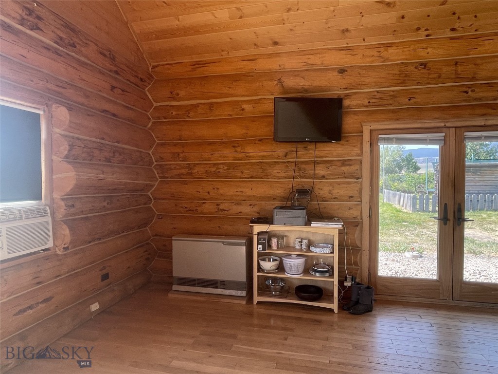 118 Hayfield Loop Trail
