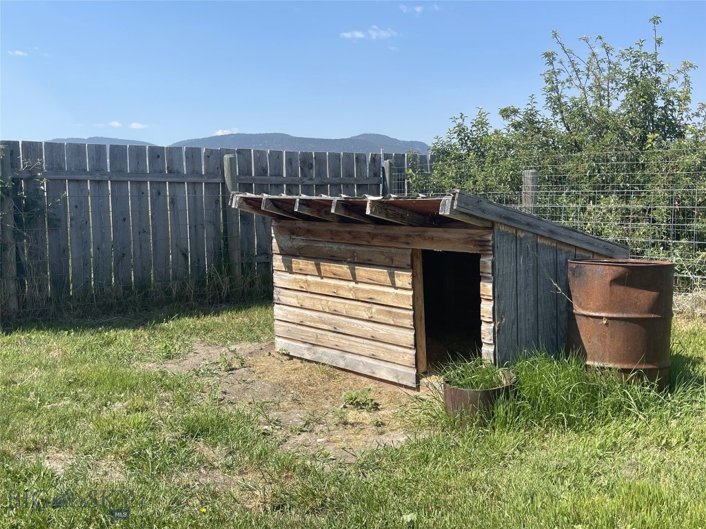 118 Hayfield Loop Trail