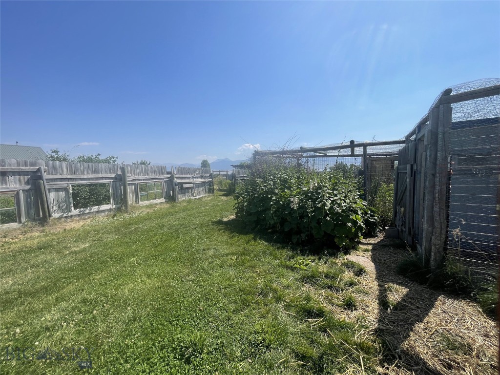118 Hayfield Loop Trail