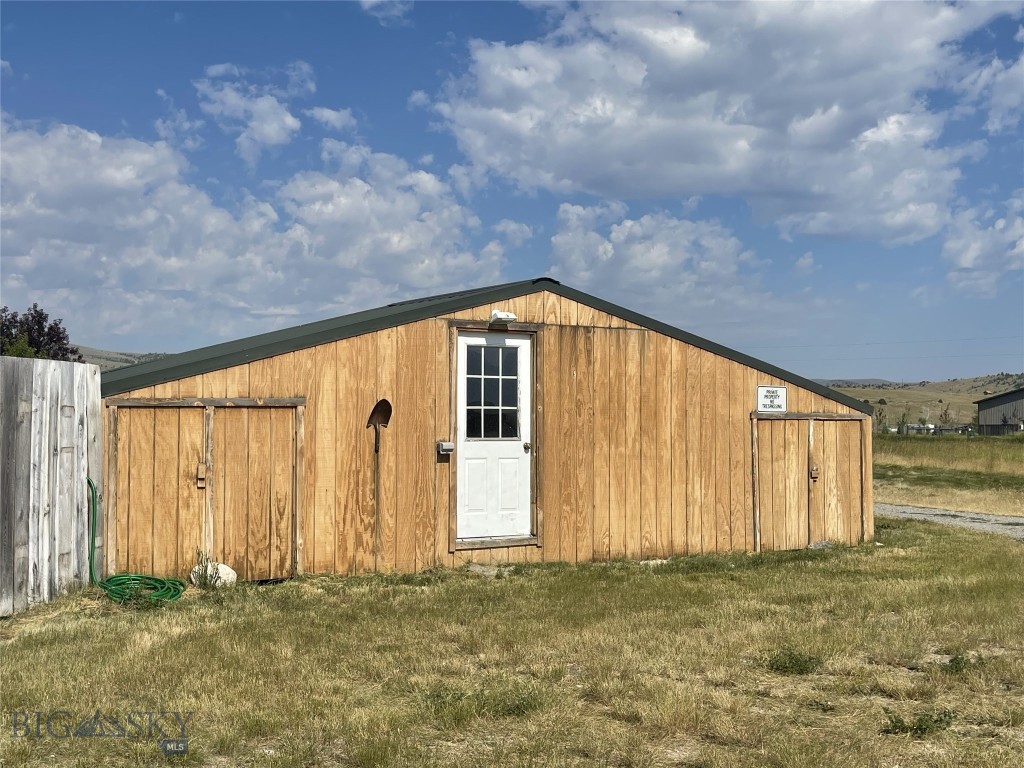 118 Hayfield Loop Trail
