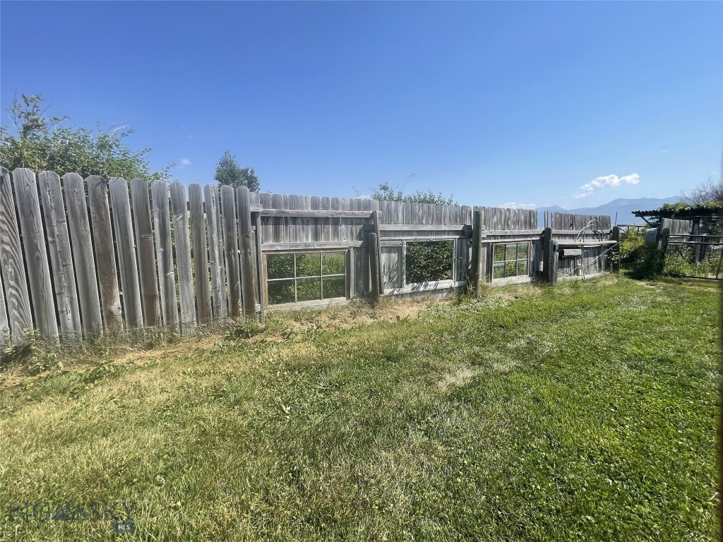 118 Hayfield Loop Trail