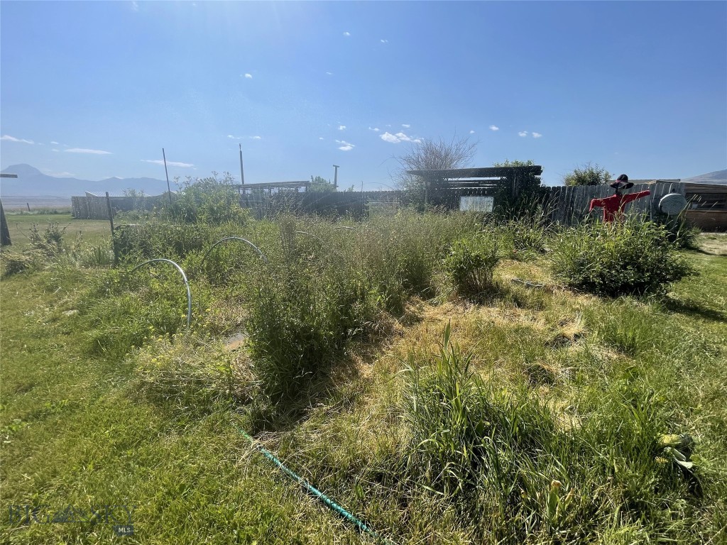 118 Hayfield Loop Trail