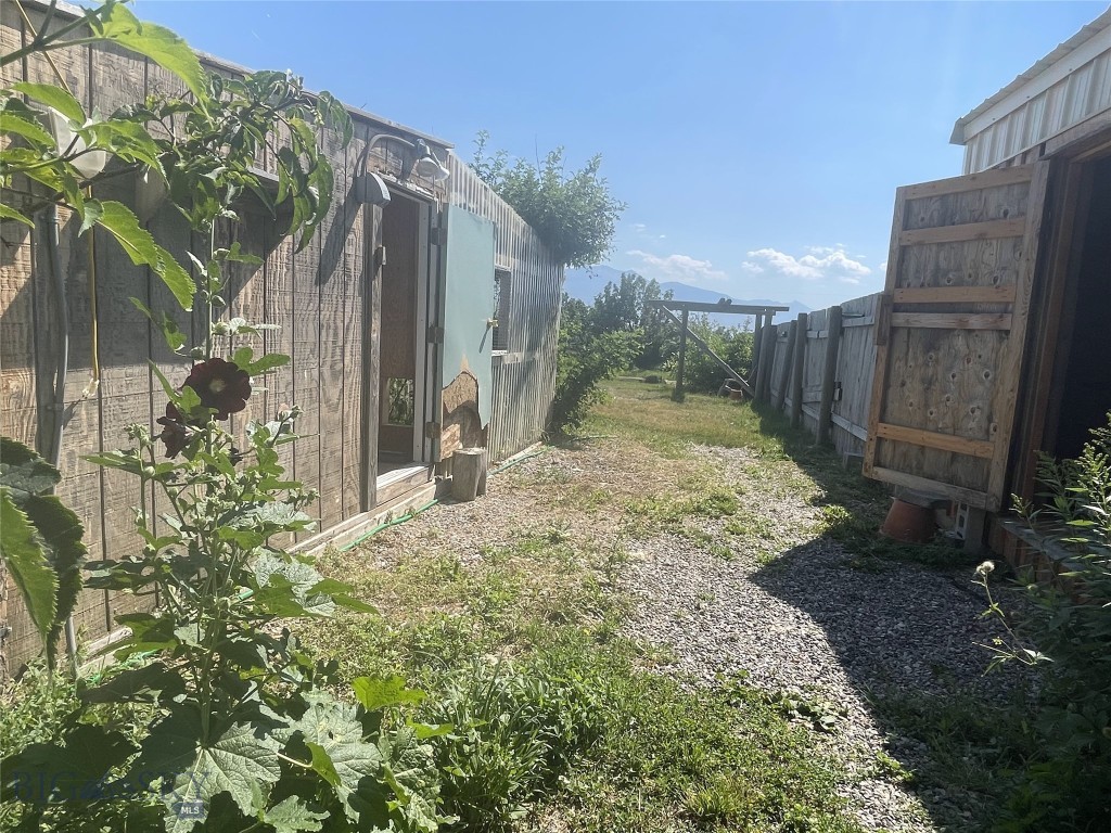 118 Hayfield Loop Trail