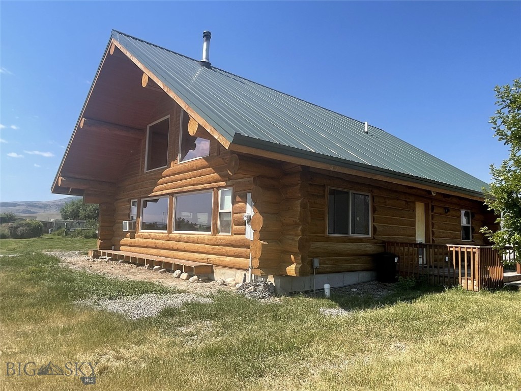 118 Hayfield Loop Trail