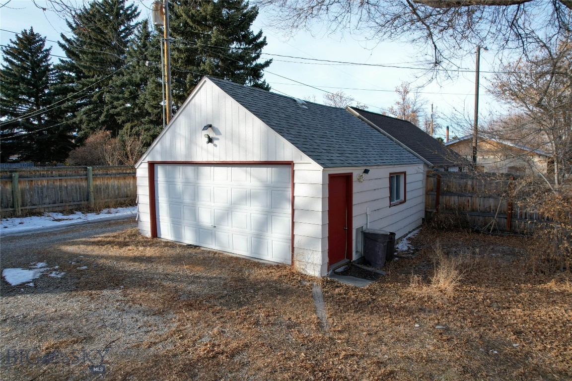 127 N Cherry Street