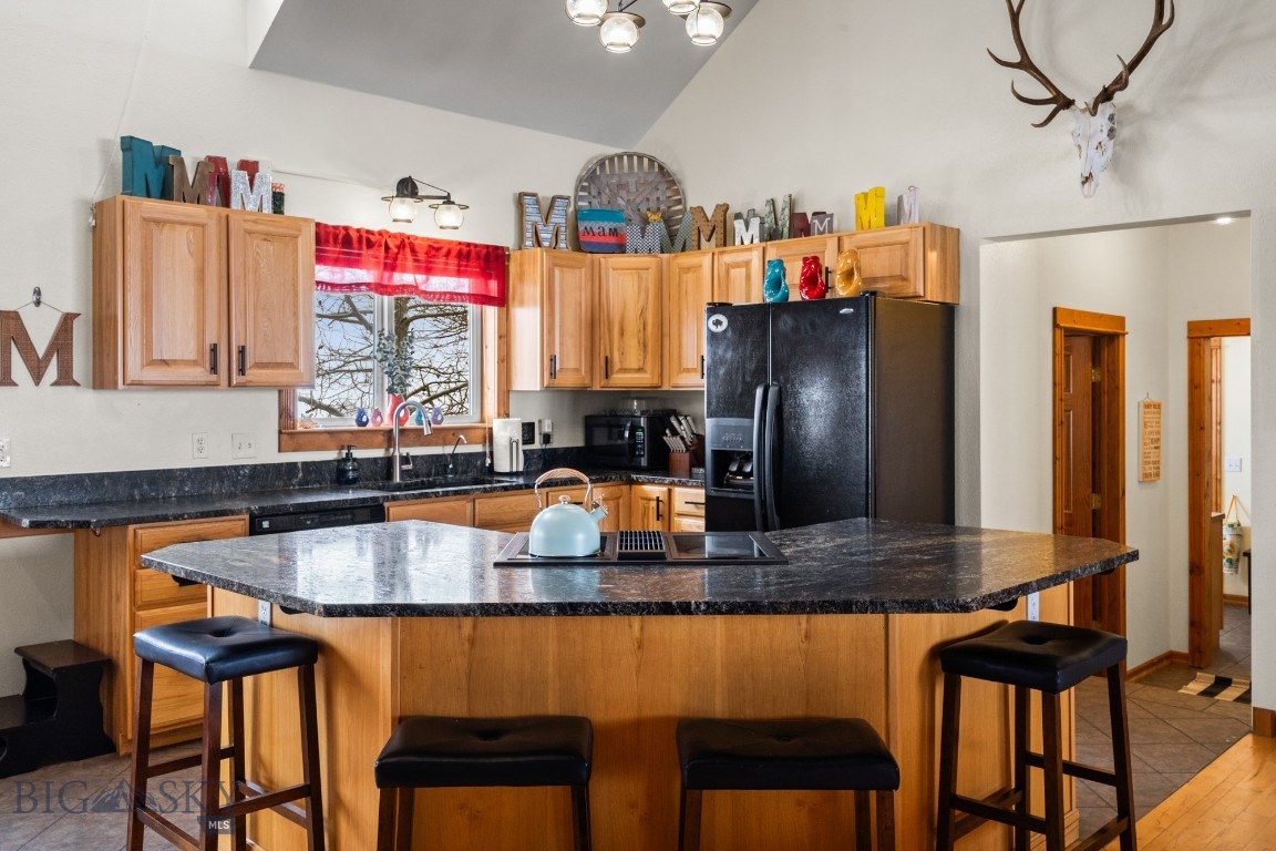 38 Hollowtop Vista Drive