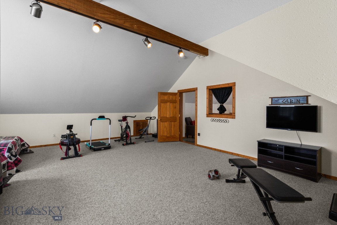 38 Hollowtop Vista Drive