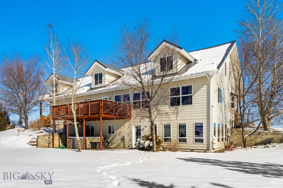 38 Hollowtop Vista Drive