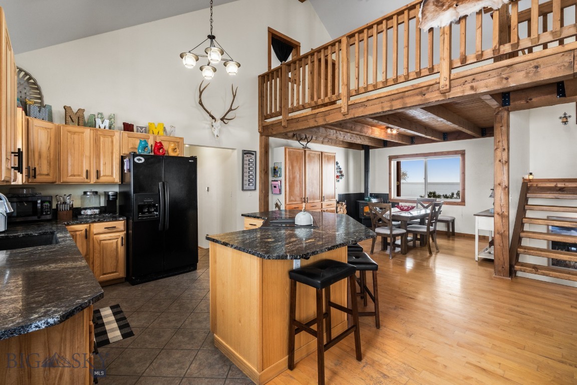 38 Hollowtop Vista Drive