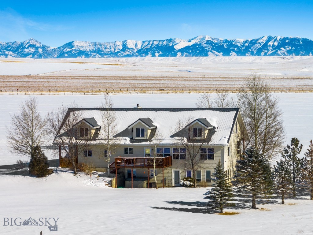 38 Hollowtop Vista Drive