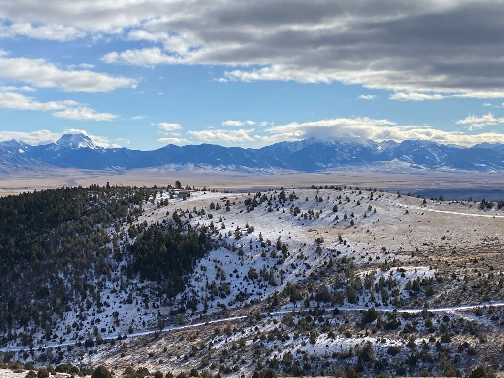 320 Acres Cold Creek Retreat