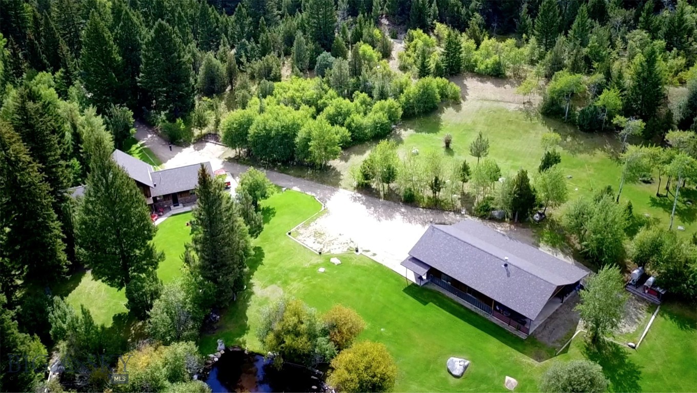 4359 Lost Creek