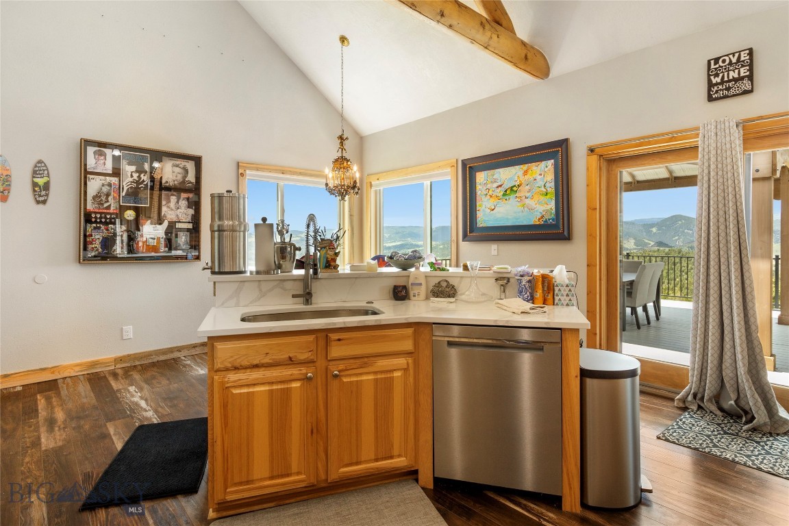 455 Haggin View Road