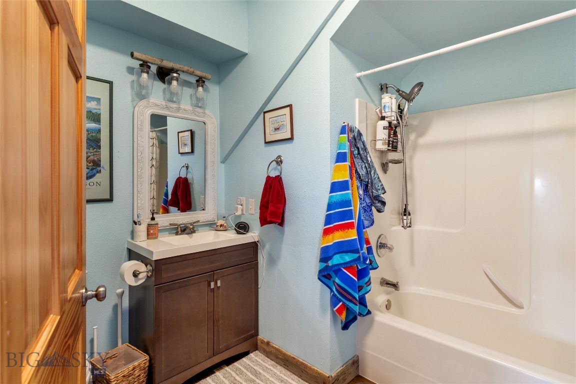 455 Haggin View Road