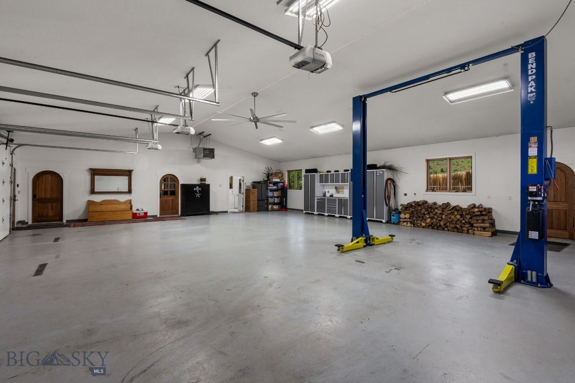 11 Quartz Street