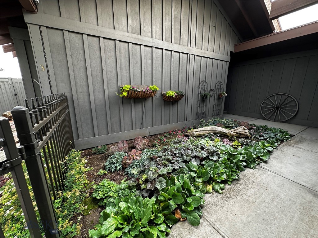 4A Snowcrest Court A