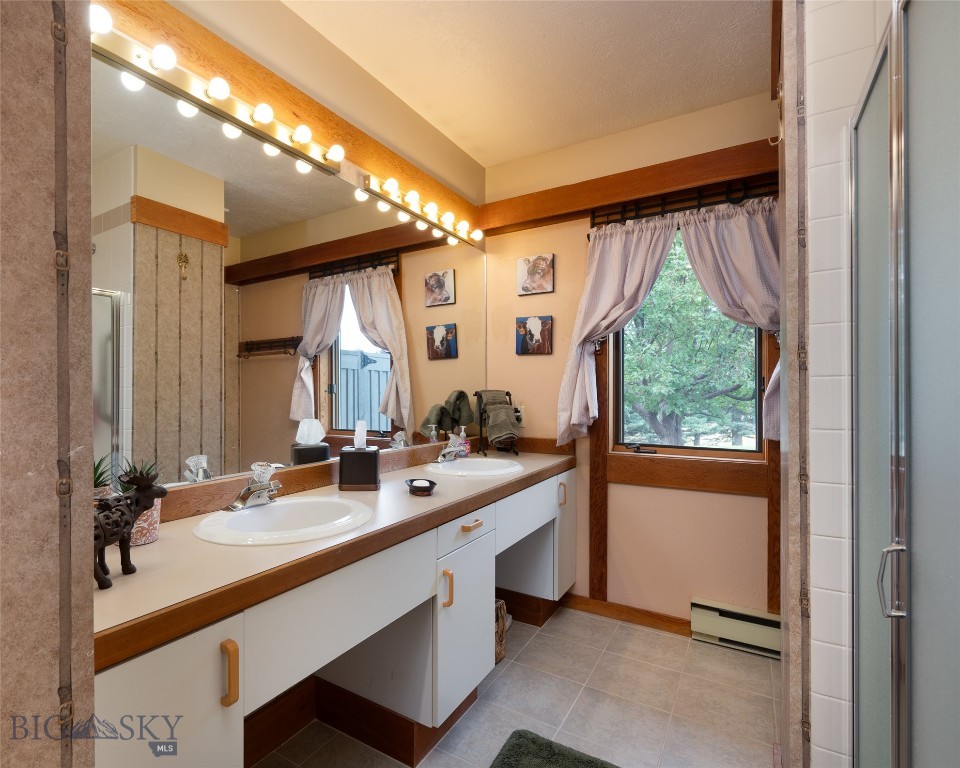 4A Snowcrest Court A