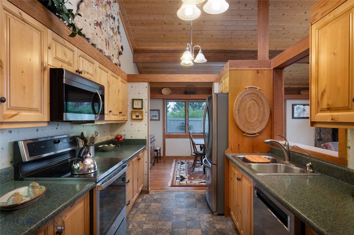 4A Snowcrest Court A