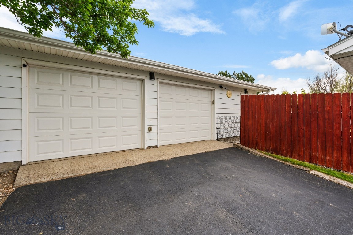 22 Rocky Mountain Drive